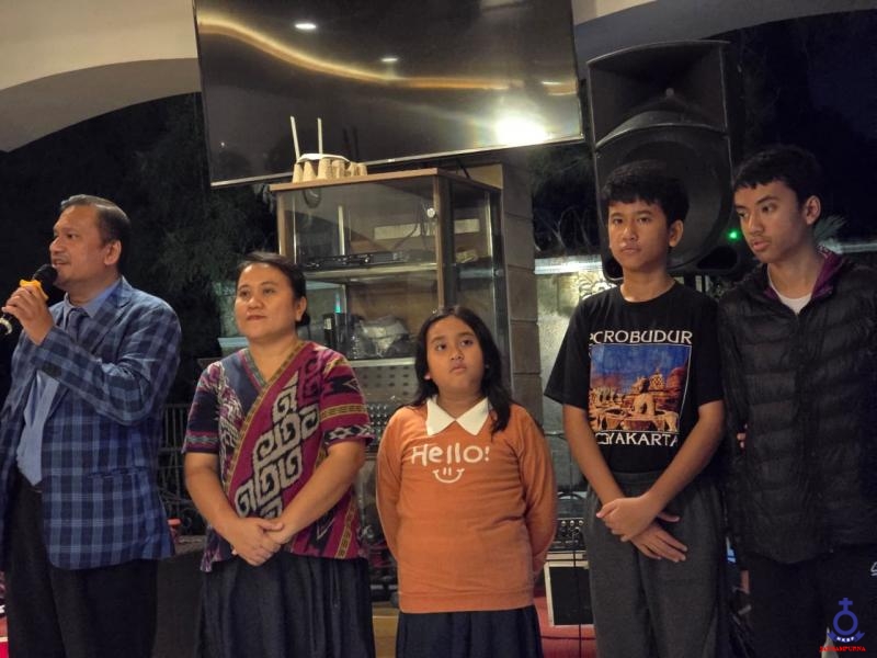 Diutus untuk memberitakan firman Tuhan